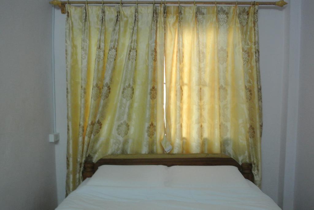 Phonephithak Guesthouse Pakbeng Exterior photo